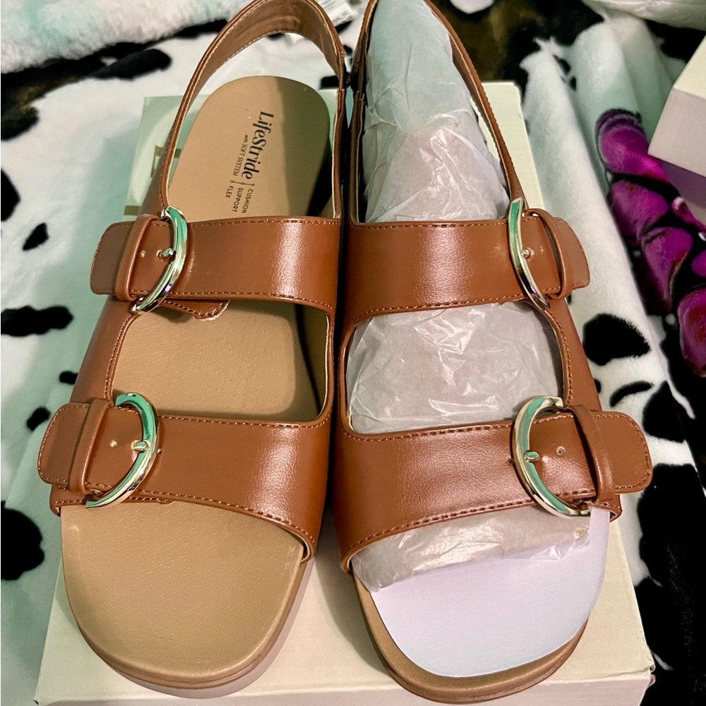 Life Stride Tan Buckle Strap Sandals